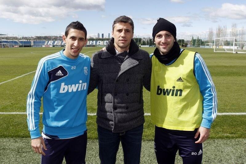Ángel Di María und Gonzalo Higuaín mit Hernán Crespo Ángel Di María und Gonzalo Higuaín mit Hernán Crespo