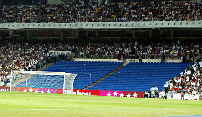 Estadio Santiago Bernabéu - Ultras Sur