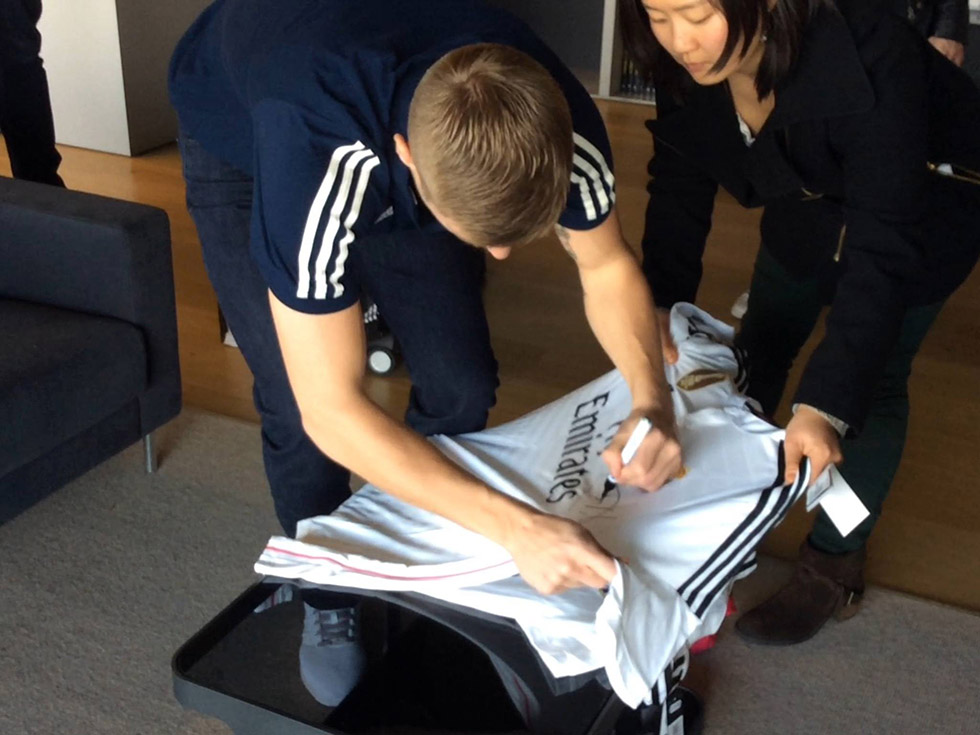 Kroos Unterschrift