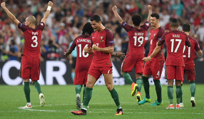 Francisco Leong/AFP/Getty Images
