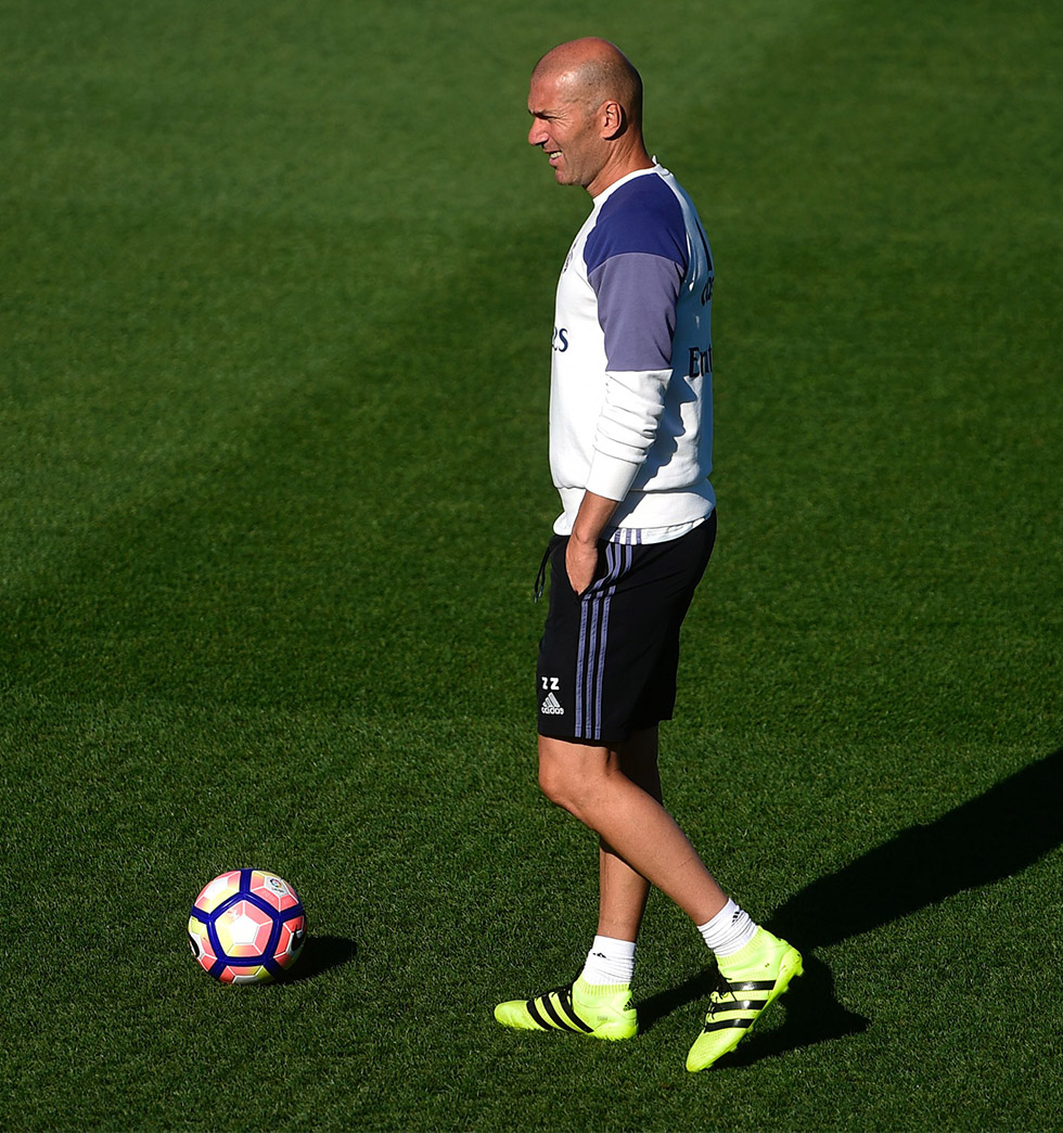Zinédine Zidane Real Madrid Training