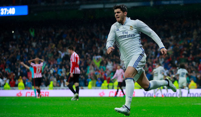 MADRID, SPAIN - OCTOBER 23: Alvaro Morata of Real Madrid CF celebrates scoring their second goal during the La Liga match between Real Madrid CF and Athletic Club de Bilbao at Estadio Santiago Bernabeu on October 23, 2016 in Madrid, Spain. (Photo by Gonzalo Arroyo Moreno/Getty Images)