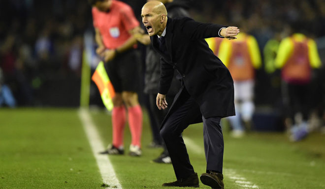 Real Madrid's French coach Zinedine Zidane shouts instructions from the sideline during the Spanish Copa del Rey (King's Cup) quarter final second leg football match RC Celta de Vigo vs Real Madrid CF RC Celta de Vigo on January 25, 2017. / AFP / MIGUEL RIOPA (Photo credit should read MIGUEL RIOPA/AFP/Getty Images)
