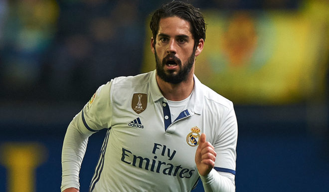 VILLARREAL, SPAIN - FEBRUARY 26: Isco of Real Madrid in action during the La Liga match between Villarreal CF and Real Madrid at Estadio de la Ceramica on February 26, 2017 in Villarreal, Spain. (Photo by Fotopress/Getty Images)
