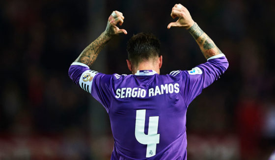 SEVILLE, SPAIN - JANUARY 12: Sergio Ramos of Real Madrid CF celebrates after scoring the second goal of Real Madrid CF during the Copa del Rey Round of 16 Second Leg match between Sevilla FC vs Real Madrid CF at Ramon Sanchez Pizjuan stadium on January 12, 2017 in Seville, Spain. (Photo by Aitor Alcalde/Getty Images)