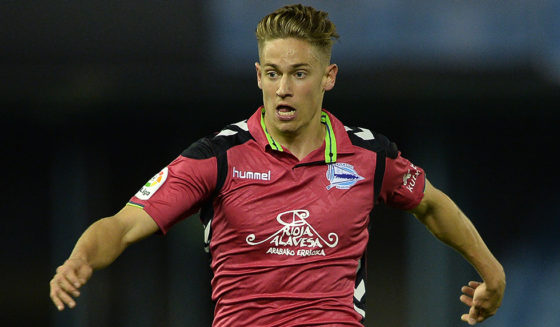 VIGO, SPAIN - FEBRUARY 02: Marcos Llorente of Alaves in action during the Copa del Rey semi-final first leg match between Real Club Celta de Vigo and Deportivo Alaves at Municipal de Balaidos stadium on February 02, 2017 in Vigo, Spain. (Photo by Octavio Passos/Getty Images)