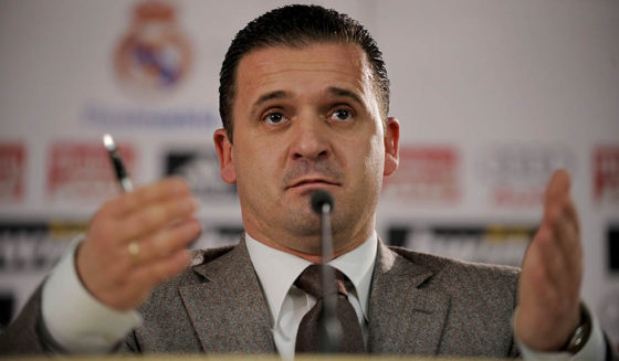 MADRID, SPAIN - NOVEMBER 17: Real Madrid's Sporting Director Predrag Mijatovic holds a press conference at the Santiago Bernabeu stadium on November 17, 2008 in Madrid, Spain. Mijatovic spoke about the recent form of Real Madrid in the Spanish Liga. (Photo by Denis Doyle/Getty Images) *** Local Caption *** Predrag Mijatovic