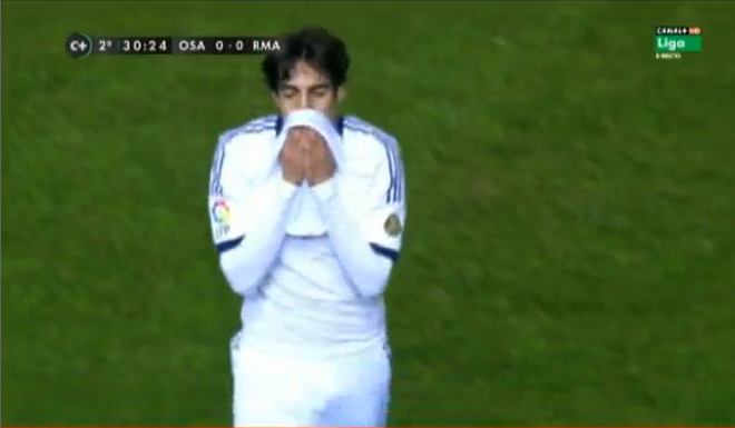 Ricardo Kaká sieht Gelbrot bei Real Madrids 0:0 gegen CA Osasuna