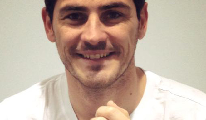 Der Gips von Iker Casillas nach dessen Handbruch ist ab