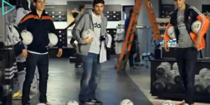 José Callejón, Iker Casillas und Álvaro Morata weihen den neuen Fanshop im Bernabéu ein