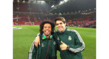 5. März 2013 Der siebte und letzte Tag der „Woche der Wahrheit“! Für alle Akteure war der Auftritt im Old Trafford ein Highlight. Zu erst postete Kaká dieses Foto mit Marcelo auf Facebook.