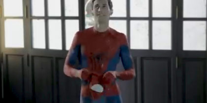 Alvaro Arbeloa ist Spider-Man