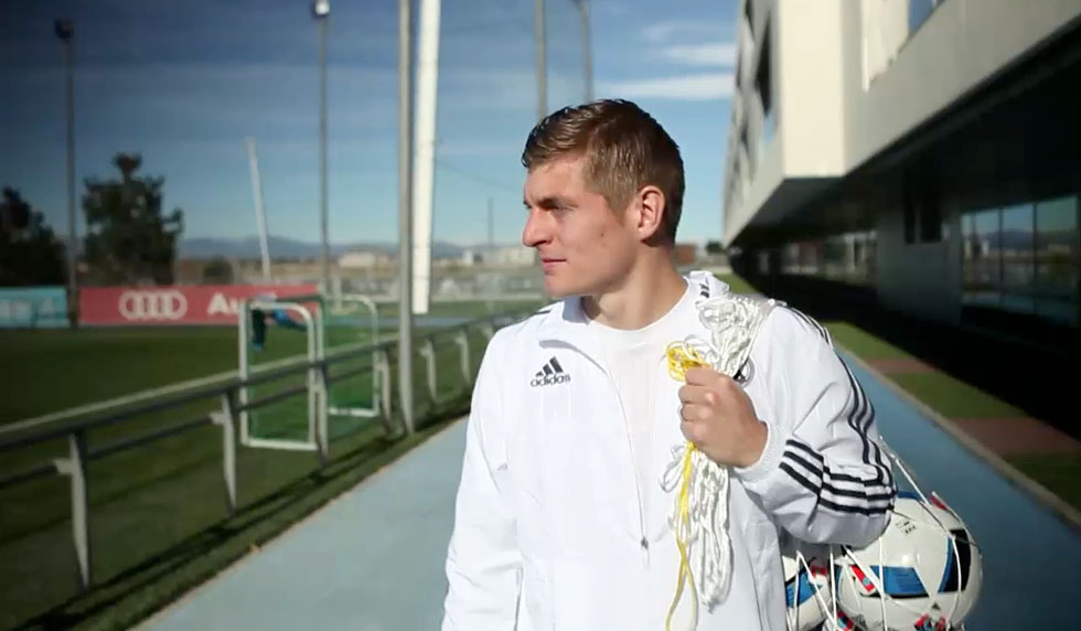 toni kroos real madrid fussballschule