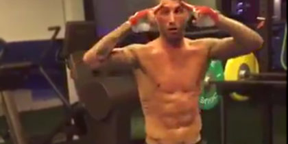 sergio ramos training topless oben ohne