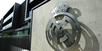 real madrid wappen logo valdebebas