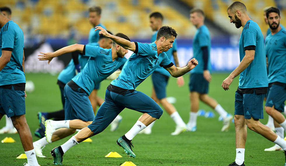 Real Madrid Training Session - UEFA Champions League Final Previews
