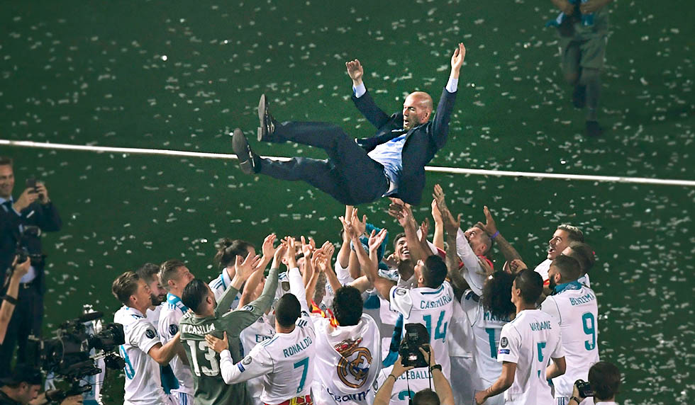 TOPSHOT-FBL-EUR-C1-REAL MADRID