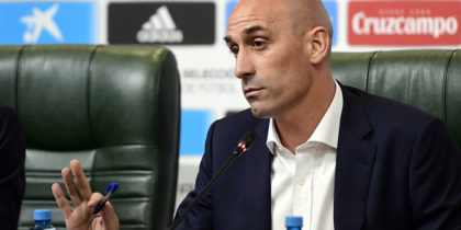 FBL-WC-2018-ESP-PRESSER