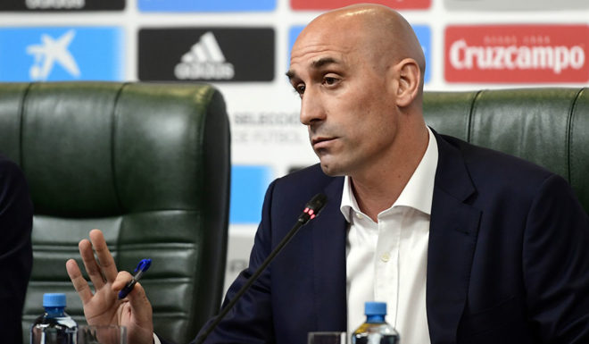 FBL-WC-2018-ESP-PRESSER