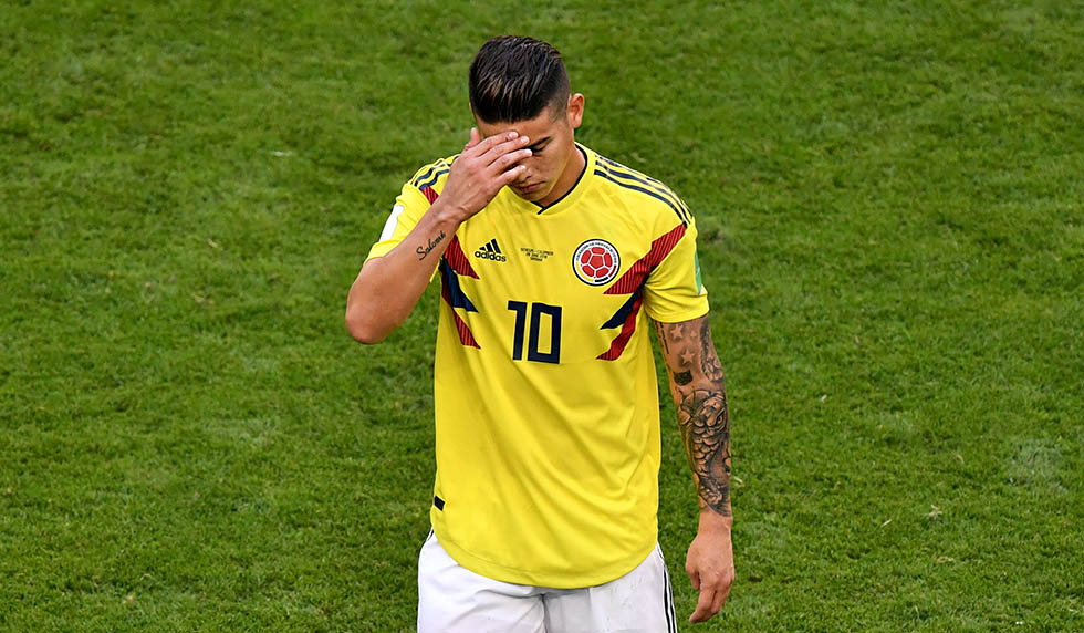TOPSHOT-FBL-WC-2018-MATCH48-SEN-COL