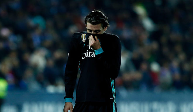 LEGANES, SPAIN - JANUARY 18: Mateo Kovacic (R) of Real Madrid CF and his teammate Lucas Vazquez (L) reacts during the Copa del Rey quarter final first leg match between Real Madrid CF and Club Deportivo Leganes at Estadio Municipal de Butarque on January 18, 2018 in Leganes, Spain. (Photo by Gonzalo Arroyo Moreno/Getty Images)