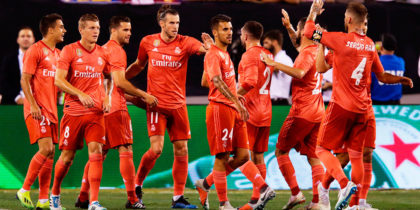 Real Madrid's Welsh forward Gareth Bale celebrates his goal with his teammates against AS Roma during their 2018 International Champions Cup at the MetLife stadium on August 07, 2018, in East Rutherford, NJ. (Photo by EDUARDO MUNOZ ALVAREZ / AFP) (Photo credit should read EDUARDO MUNOZ ALVAREZ/AFP/Getty Images)