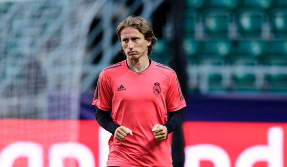 Real Madrid's Croatian midfielder Luka Modric takes part in a trainig session at Lillekula stadium in Tallinn on August 14, 2018, on the eve of the UEFA Super Cup football match Atletico de Madrid vs Real Madrid CF. (Photo by JAVIER SORIANO / AFP) (Photo credit should read JAVIER SORIANO/AFP/Getty Images)