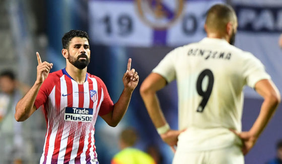 Atletico Madrid's Spanish forward Diego Costa (L) celebrates after scoring a second goal during the UEFA Super Cup football match between Real Madrid and Atletico Madrid at the Lillekula Stadium in the Estonian capital Tallinn on August 15, 2018. (Photo by Janek SKARZYNSKI / AFP) (Photo credit should read JANEK SKARZYNSKI/AFP/Getty Images)