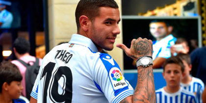 Real Sociedad's new French defender Theo Hernandez poses during his official presentation in the Spanish Basque city of San Sebastian on August 16, 2018. (Photo by ANDER GILLENEA / AFP) (Photo credit should read ANDER GILLENEA/AFP/Getty Images)