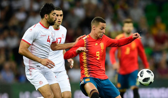Tunisia's defender Yessine Meriah (L) vies with Spain's forward Rodrigo during the friendly football match between Spain and Tunisia at Krasnodar's stadium on June 9, 2018. (Photo by PIERRE-PHILIPPE MARCOU / AFP) (Photo credit should read PIERRE-PHILIPPE MARCOU/AFP/Getty Images)
