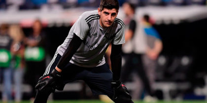 Real Madrid's Belgian goalkeeper Thibaut Courtois warms up before the Spanish League football match between Real Madrid and Getafe at the Santiago Bernabeu stadium in Madrid on August 19, 2018. (Photo by JAVIER SORIANO / AFP) (Photo credit should read JAVIER SORIANO/AFP/Getty Images)