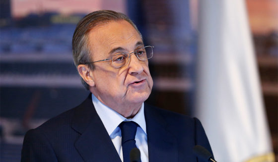 Florentino Pérez Real Madrid president Florentino Perez speaks to the press during the official presentation of Real Madrid's Spanish-Dominican forward Mariano at the Santiago Bernabeu Stadium in Madrid on August 31, 2018. (Photo by BENJAMIN CREMEL / AFP) (Photo credit should read BENJAMIN CREMEL/AFP/Getty Images)