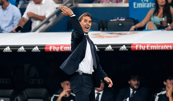 Real Madrid's Spanish coach Julen Lopetegui reacts during the Spanish league football match between Real Madrid CF and Club Deportivo Leganes SAD at the Santiago Bernabeu stadium in Madrid on September 1, 2018. (Photo by GABRIEL BOUYS / AFP) (Photo credit should read GABRIEL BOUYS/AFP/Getty Images)
