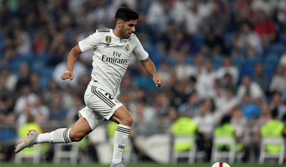 Real Madrid's Spanish midfielder Marco Asensio controls the ball during the Spanish league football match between Real Madrid CF and Club Deportivo Leganes SAD at the Santiago Bernabeu stadium in Madrid on September 1, 2018. (Photo by GABRIEL BOUYS / AFP) (Photo credit should read GABRIEL BOUYS/AFP/Getty Images)