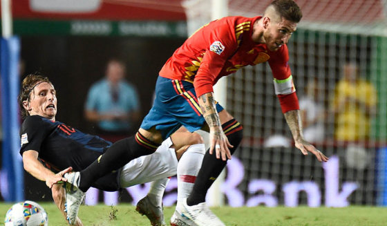 Croatia's midfielder Luka Modric (L) challenges Spain's defender Sergio Ramos during the UEFA Nations League A group 4 football match between Spain and Croatia at the Manuel Martinez Valero stadium in Elche on September 11, 2018. (Photo by JOSE JORDAN / AFP) (Photo credit should read JOSE JORDAN/AFP/Getty Images)
