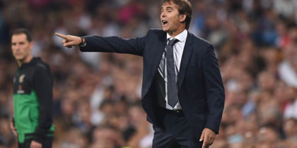 MADRID, SPAIN - SEPTEMBER 22: Julen Lopetegui, head coach of Real Madrid instructs his team during the La Liga match between Real Madrid CF and RCD Espanyol at Estadio Santiago Bernabeu on September 22, 2018 in Madrid, Spain. (Photo by Denis Doyle/Getty Images,)