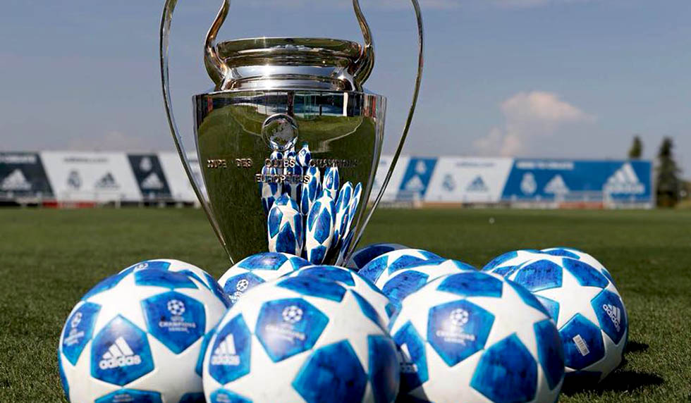champions pokal bälle
