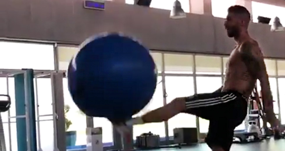 sergio ramos medizinball