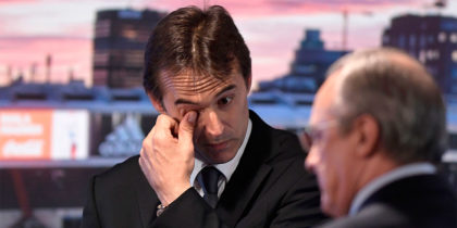 Real Madrid´s newly appointed coach Julen Lopetegui gestures during his official presentation at the Santiago Bernabeu stadium in Madrid on June 14, 2018. - Just a day after he was sacked on the eve of the World Cup, former Spain coach Julen Lopetegui arrived in Madrid to be officially presented as Real Madrid's new manager. (Photo by OSCAR DEL POZO / AFP) (Photo credit should read OSCAR DEL POZO/AFP/Getty Images)