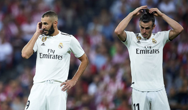 BILBAO, SPAIN - SEPTEMBER 15: Gareth Bale and Karim Benzema of Real Madrid reacts during the La Liga match between Athletic Club Bilbao and Real Madrid at San Mames Stadium on September 15, 2018 in Bilbao, Spain. (Photo by Juan Manuel Serrano Arce/Getty Images)