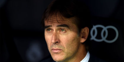 Julen Lopetegui, Manager of Real Madrid looks on during the La Liga match between Real Madrid CF and Levante UD at Estadio Santiago Bernabeu on October 20, 2018 in Madrid, Spain. (Photo by Denis Doyle/Getty Images)