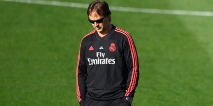 Real Madrid's Spanish coach Julen Lopetegui attends a training session at the Valdebebas training ground in Madrid on October 22, 2018 on the eve of the UEFA Champions' League football match Real Madrid CF against FC Viktoria Plzen. (Photo by GABRIEL BOUYS / AFP) (Photo credit should read GABRIEL BOUYS/AFP/Getty Images)