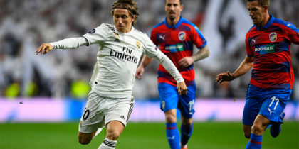 Real Madrid's Croatian midfielder Luka Modric controls the ball during the UEFA Champions League group G football match between Real Madrid CF and FC Viktoria Plzen at the Santiago Bernabeu stadium in Madrid on October 23, 2018. (Photo by GABRIEL BOUYS / AFP) (Photo credit should read GABRIEL BOUYS/AFP/Getty Images)