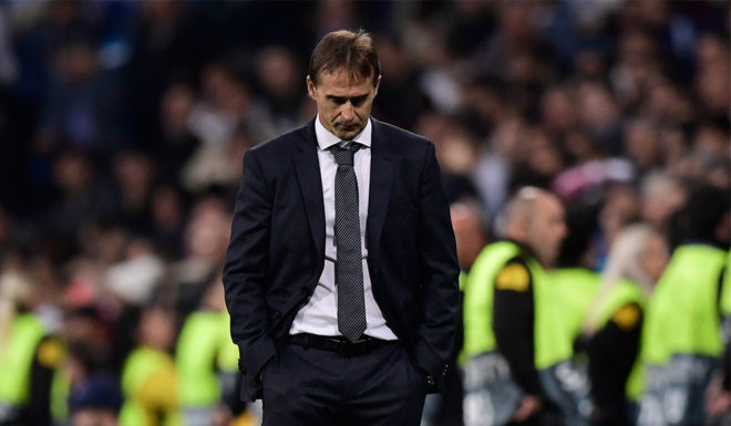 Real Madrid's Spanish coach Julen Lopetegui looks downwards during the UEFA Champions League group G football match between Real Madrid CF and FC Viktoria Plzen at the Santiago Bernabeu stadium in Madrid on October 23, 2018. (Photo by JAVIER SORIANO / AFP) (Photo credit should read JAVIER SORIANO/AFP/Getty Images)
