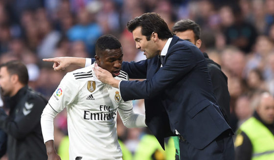 MADRID, SPAIN - NOVEMBER 03: Vinicius Junior of Real Madrid celebrates with his coach Santiago Solari after scoring their opening goal during the La Liga match between Real Madrid CF and Real Valladolid CF at Estadio Santiago Bernabeu on November 03, 2018 in Madrid, Spain. (Photo by Denis Doyle/Getty Images)
