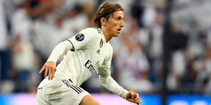 Real Madrid's Croatian midfielder Luka Modric (L) vies with Viktoria Plzen's Czech midfielder Ales Cermak during the UEFA Champions League group G football match between Real Madrid CF and FC Viktoria Plzen at the Santiago Bernabeu stadium in Madrid on October 23, 2018. (Photo by GABRIEL BOUYS / AFP) (Photo credit should read GABRIEL BOUYS/AFP/Getty Images)