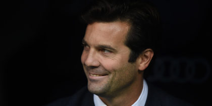 MADRID, SPAIN - NOVEMBER 03: Interim Santiago Solari, head coach of Real Madrid looks on before the start the La Liga match between Real Madrid CF and Real Valladolid CF at Estadio Santiago Bernabeu on November 03, 2018 in Madrid, Spain. (Photo by Denis Doyle/Getty Images)