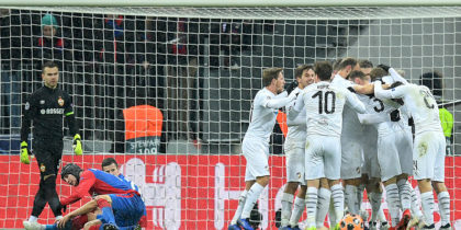 Viktoria Plzen's players celebrate a goal during the UEFA Champions League group G football match between PFC CSKA Moscow and FC Viktoria Plzen at the Luzhniki stadium in Moscow on November 27, 2018. (Photo by Yuri KADOBNOV / AFP) (Photo credit should read YURI KADOBNOV/AFP/Getty Images)