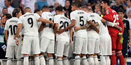 Real Madrid's players huddle before the Spanish league football match between Real Madrid CF and Club Deportivo Leganes SAD at the Santiago Bernabeu stadium in Madrid on September 1, 2018. (Photo by GABRIEL BOUYS / AFP) (Photo credit should read GABRIEL BOUYS/AFP/Getty Images)