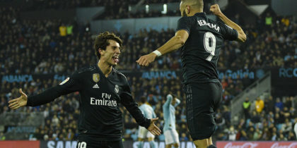 VIGO, SPAIN - NOVEMBER 11: Karim Benzema of Real Madrid celebrate with Alvaro Odriozola (L) after scores the second goal during the La Liga match between RC Celta de Vigo and Real Madrid CF at Abanca-Balaidos on November 11, 2018 in Vigo, Spain. (Photo by Octavio Passos/Getty Images)